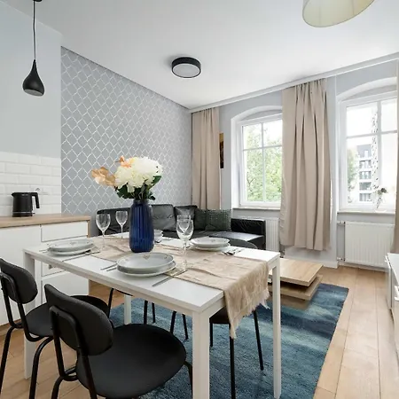 아파트 Stylish One Bedroom Perfectly Located By Renters